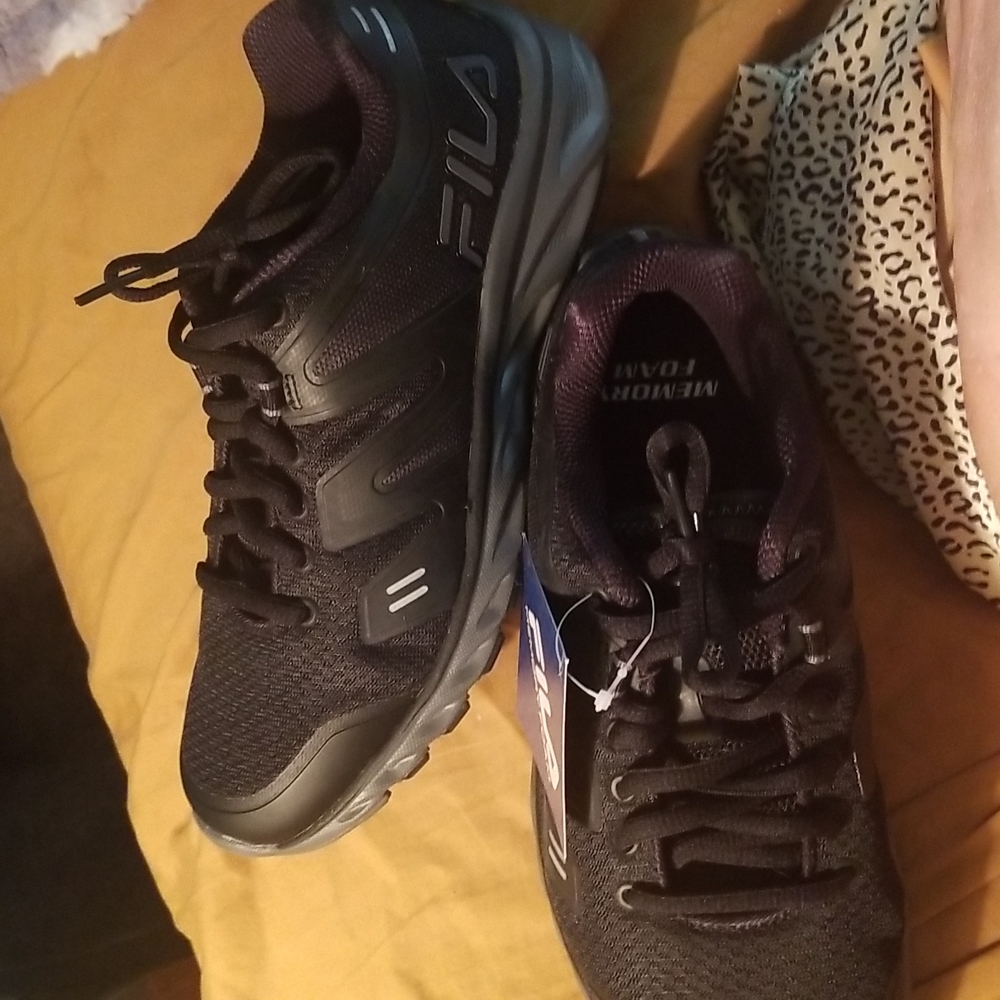 Fila Memory Foam Sneakers